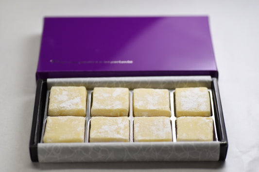 自家製生チョコレート「ホワイト」8粒入(冷凍便限定)